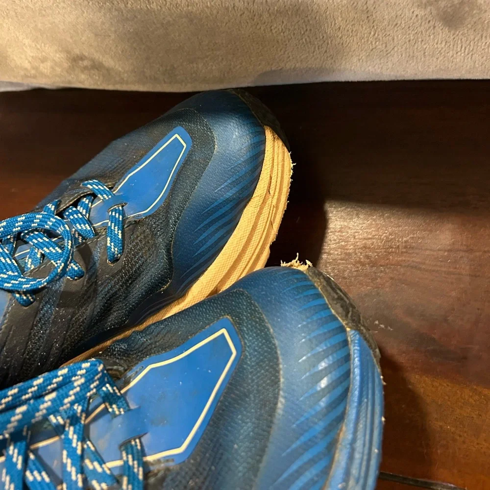 Hoka One One Speedgoat 4 sz 9.5 - Picture 7 of 9